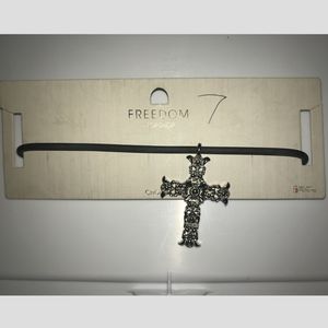 Freedom Collection Choker